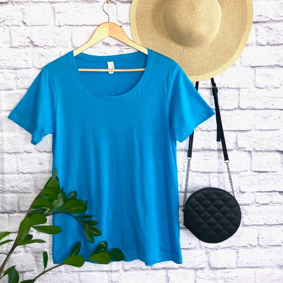 Spirit of God T-Shirt, Religious Shirt, Faith Clothing, Trendy Shirt - Blue - Picture 3 of 4